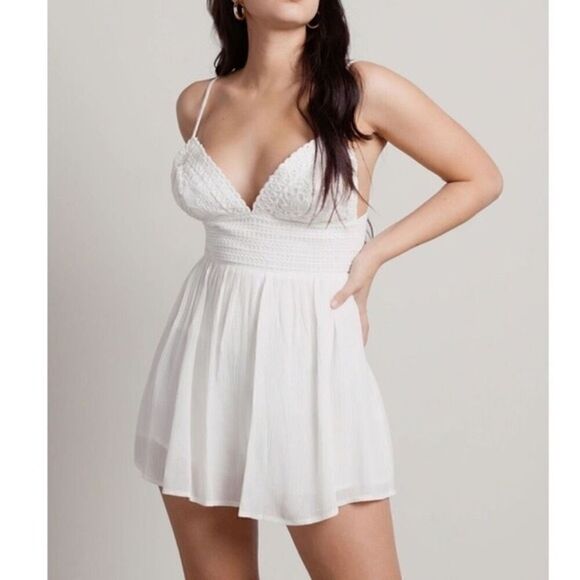 Quiet Storm white lacy romper dress medium - Picture 1 of 7